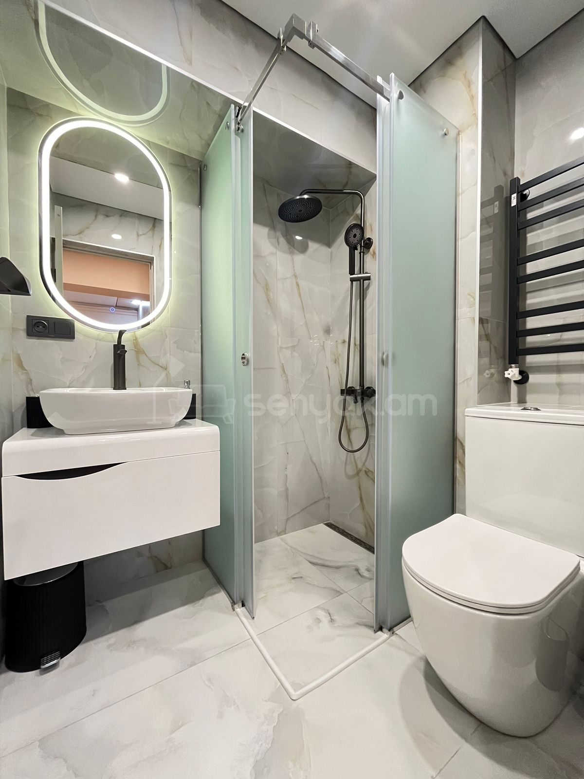 2 Սենյականոց Բնակարան, 40քմ, 2/9 հարկ, Կապիտալ Վերանորոգված, Կահավորված, Արևկող