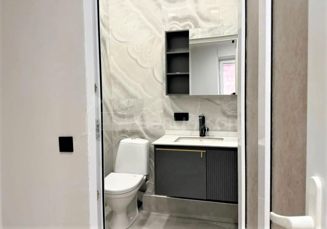 Օֆիսային Տարածք, 40քմ, Կապիտալ Վերանորոգված