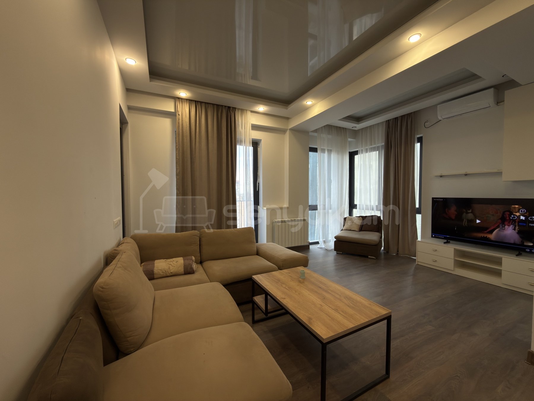 2 Սենյականոց Բնակարան Նորակառույցում, 67քմ, 6/13 հարկ, Կապիտալ Վերանորոգված, Կահավորված, Արևկող