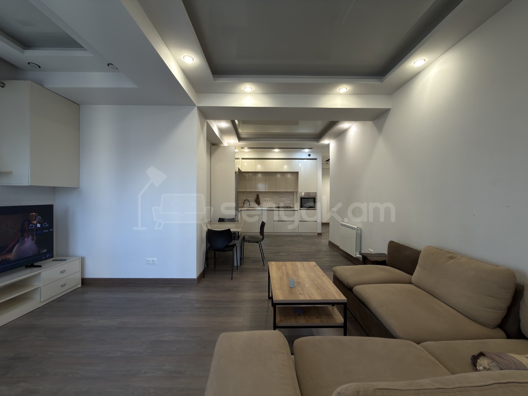 2 Սենյականոց Բնակարան Նորակառույցում, 67քմ, 6/13 հարկ, Կապիտալ Վերանորոգված, Կահավորված, Արևկող