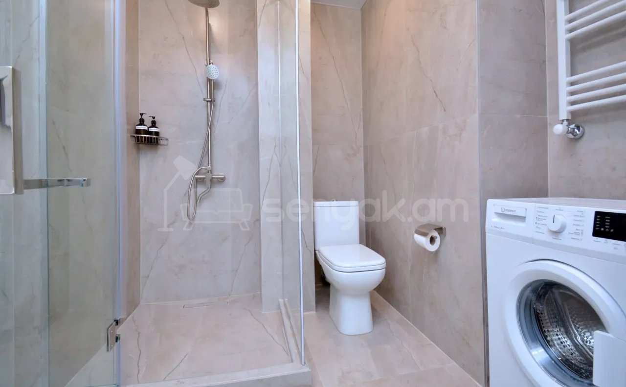 2 Սենյականոց Բնակարան, 43քմ, 6/11 հարկ, Կապիտալ Վերանորոգված
