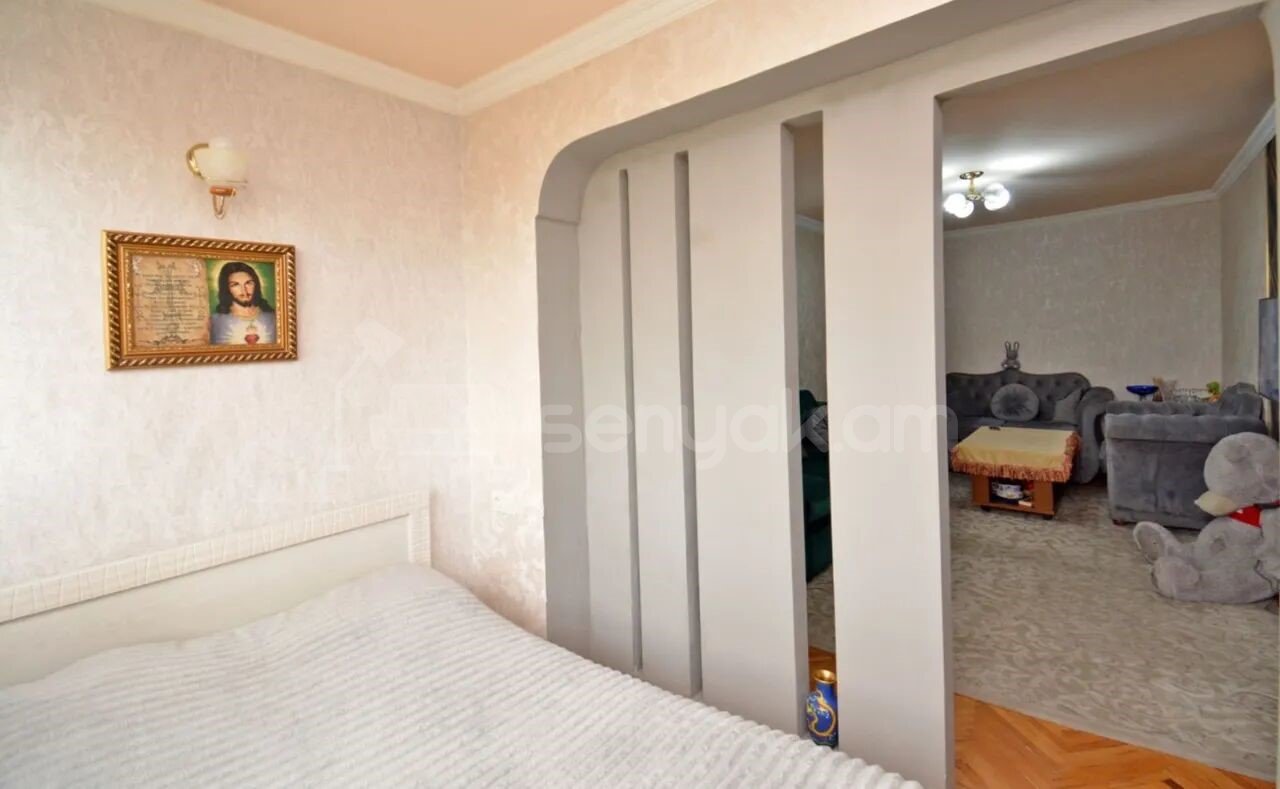 2 Սենյականոց Բնակարան, 50քմ, 4/5 հարկ, Կապիտալ Վերանորոգված