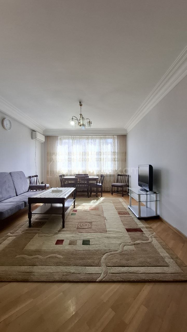 3 Սենյականոց Բնակարան, 80քմ, 6/10 հարկ, Կապիտալ Վերանորոգված, Կահավորված