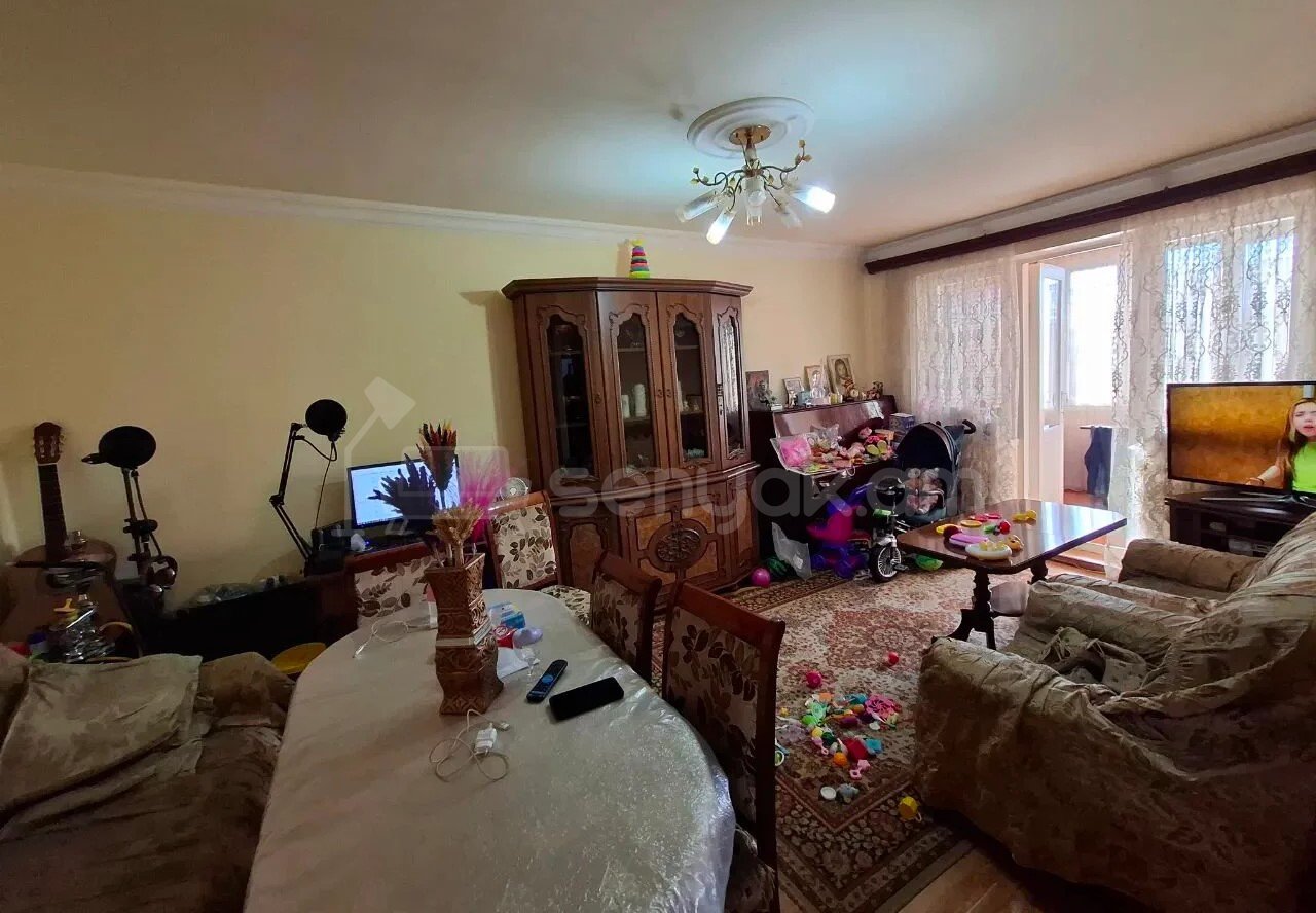 2 Սենյականոց Բնակարան, 50քմ, 4/4 հարկ, Նորմալ Վիճակում