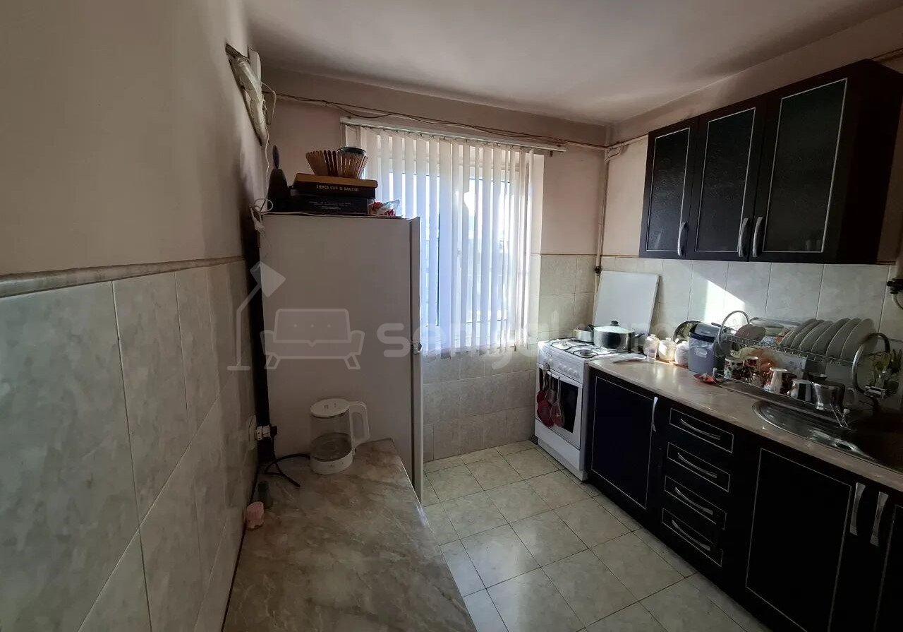 2 Սենյականոց Բնակարան, 50քմ, 4/4 հարկ, Նորմալ Վիճակում