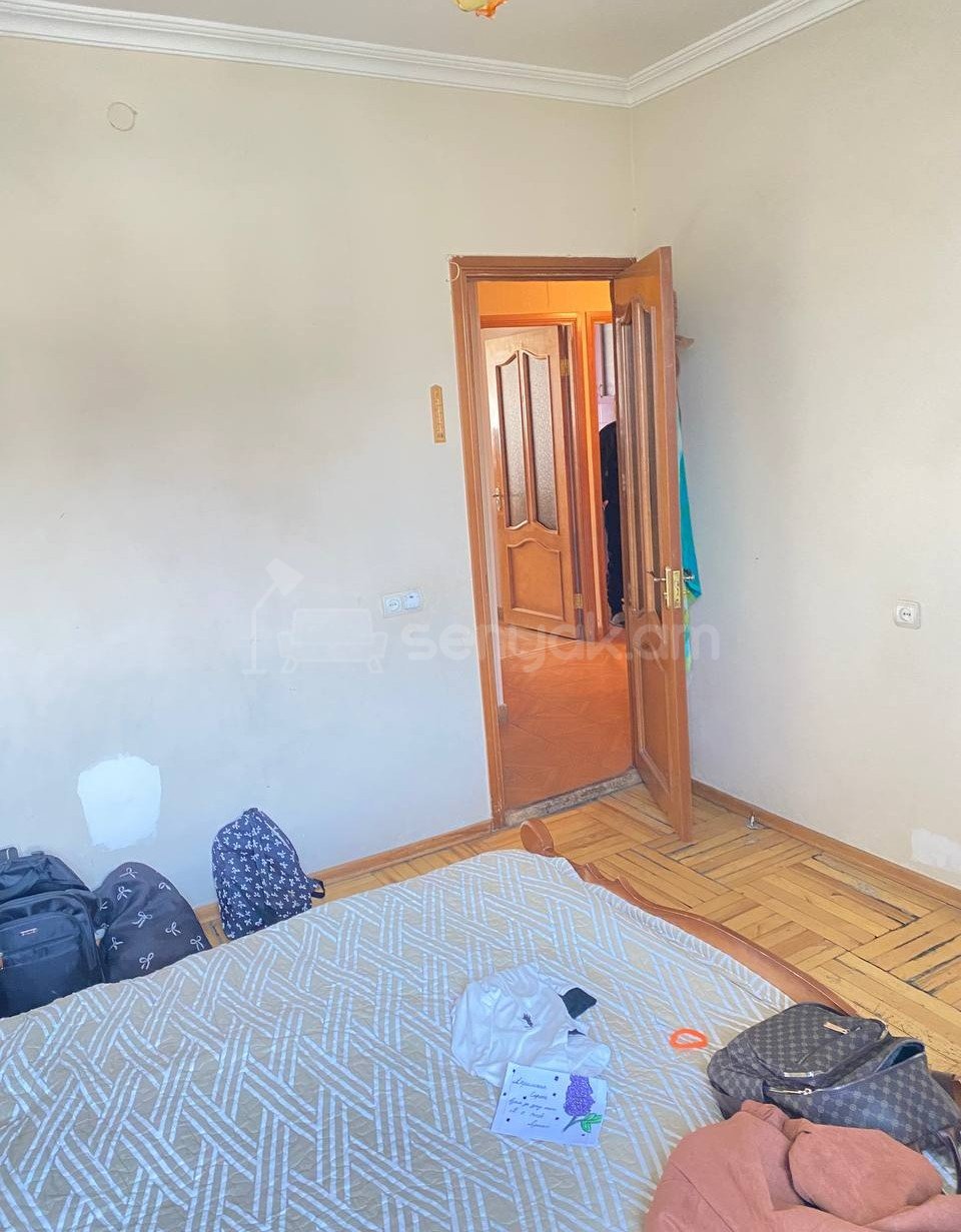 4 Սենյականոց Բնակարան, 90քմ, 2/9 հարկ, Կապիտալ Վերանորոգված