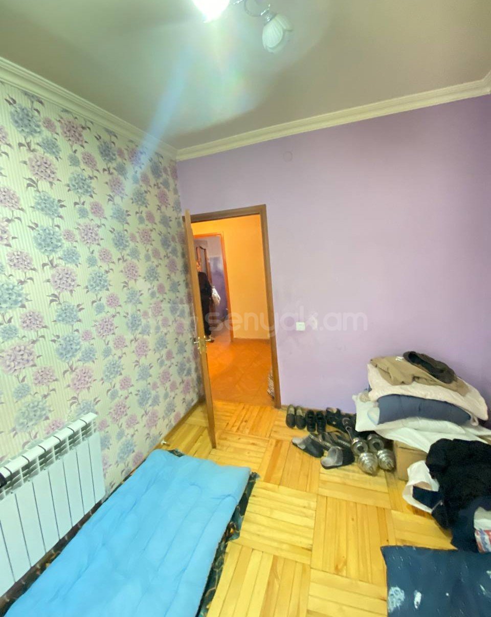 4 Սենյականոց Բնակարան, 90քմ, 2/9 հարկ, Կապիտալ Վերանորոգված