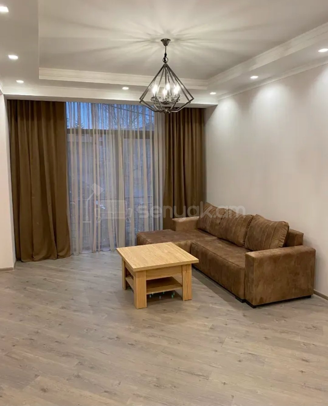 3 Սենյականոց Բնակարան Նորակառույցում, 71քմ, 2/4 հարկ, Կապիտալ Վերանորոգված, Կահավորված, Արևկող