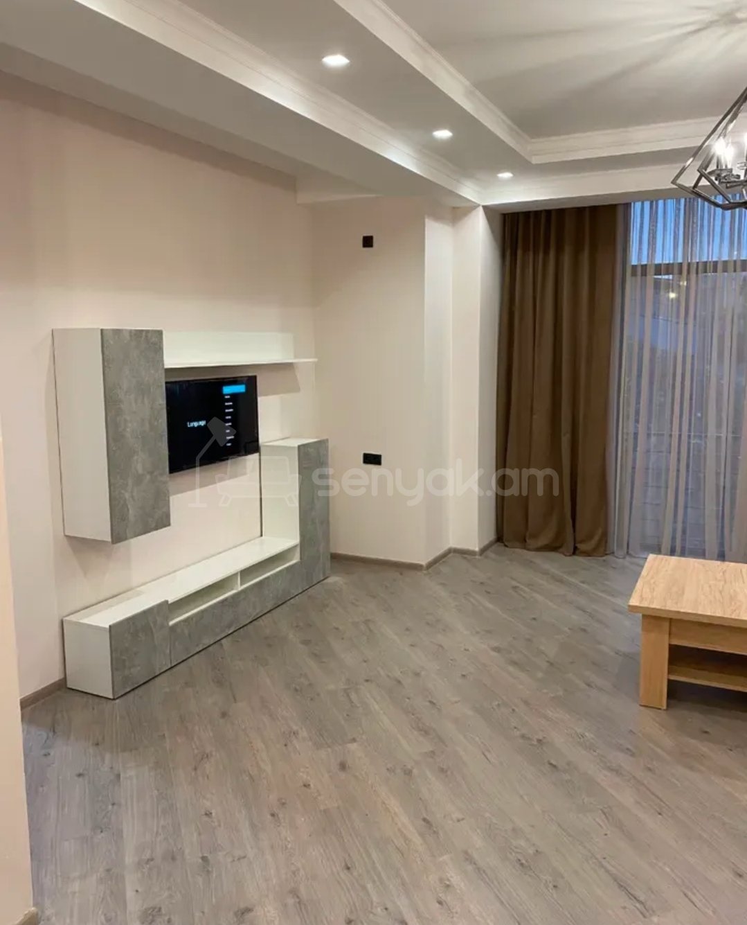 3 Սենյականոց Բնակարան Նորակառույցում, 71քմ, 2/4 հարկ, Կապիտալ Վերանորոգված, Կահավորված, Արևկող