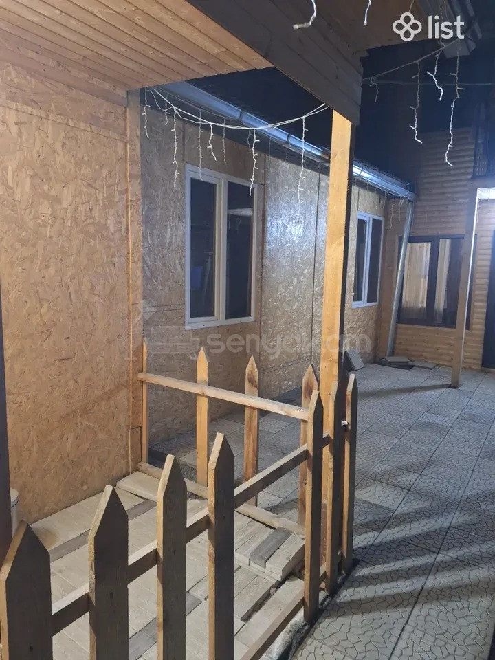 2 Սենյականոց Բնակարան Քարե Շենքում, 42քմ, 1/1 հարկ, Նորմալ Վիճակում, Կահավորված