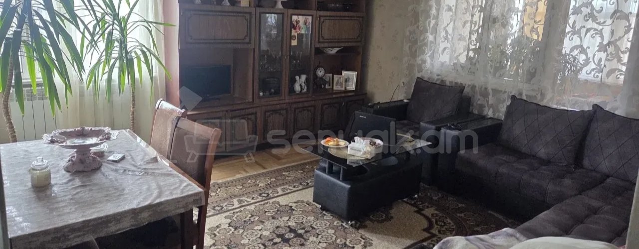 3 Սենյականոց Բնակարան, 78քմ, 5/9 հարկ, Նորմալ Վիճակում