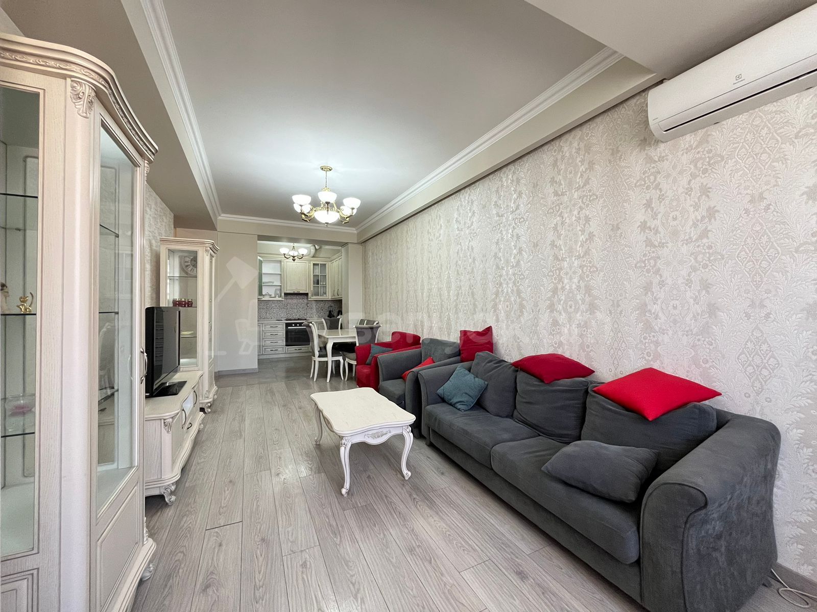 3 Սենյականոց Բնակարան Նորակառույցում, 67քմ, 14/16 հարկ, Կապիտալ Վերանորոգված