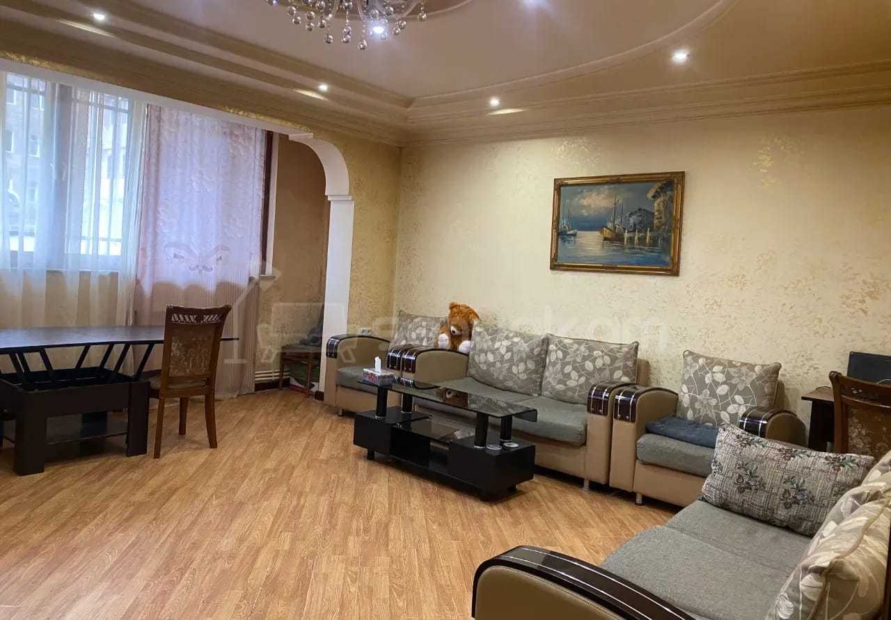 3 Սենյականոց Բնակարան, 72քմ, 1/9 հարկ, Կապիտալ Վերանորոգված