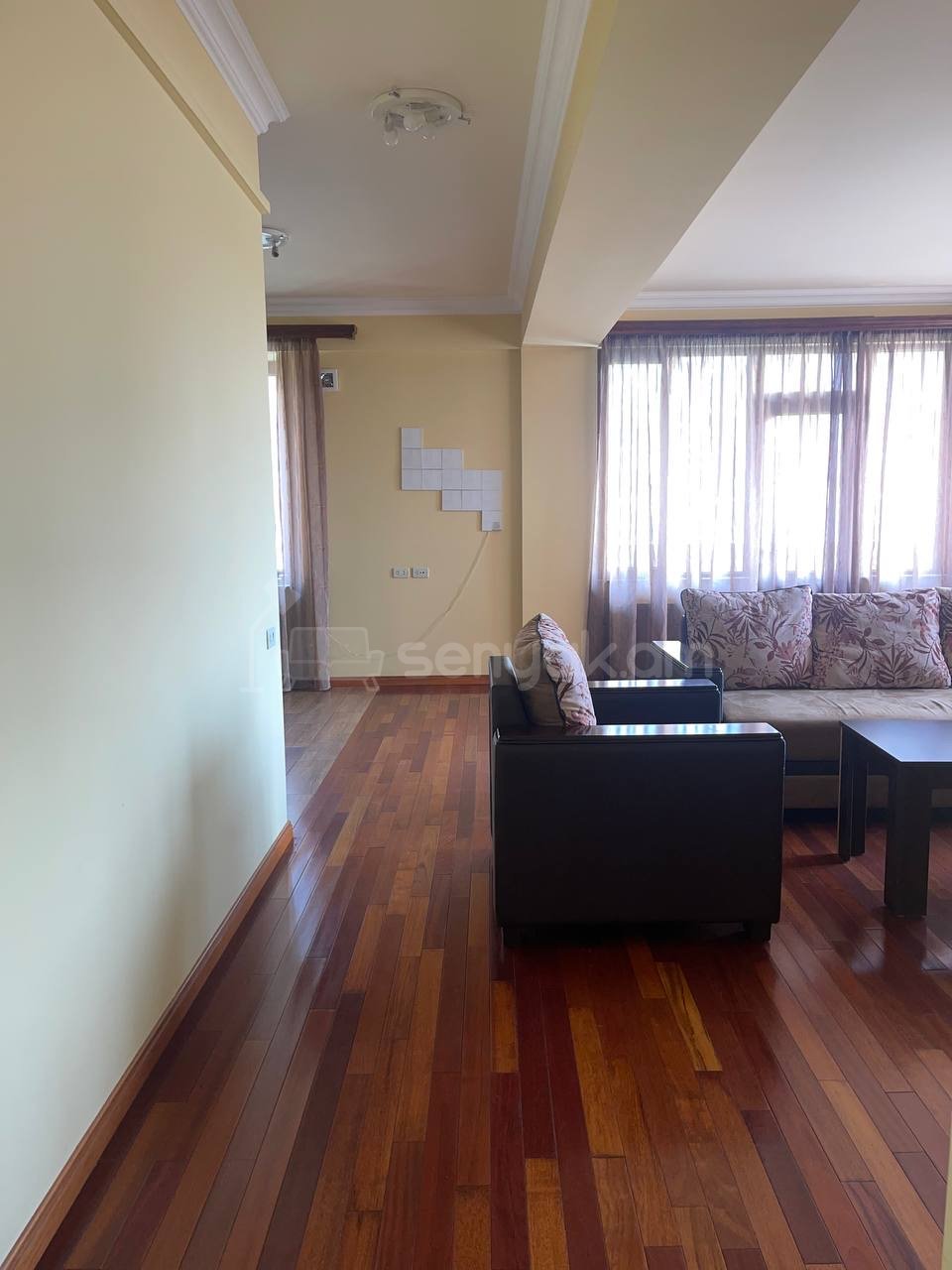 3 Սենյականոց Բնակարան, 105քմ, 6/7 հարկ, Դիզայներական Վերանորոգված