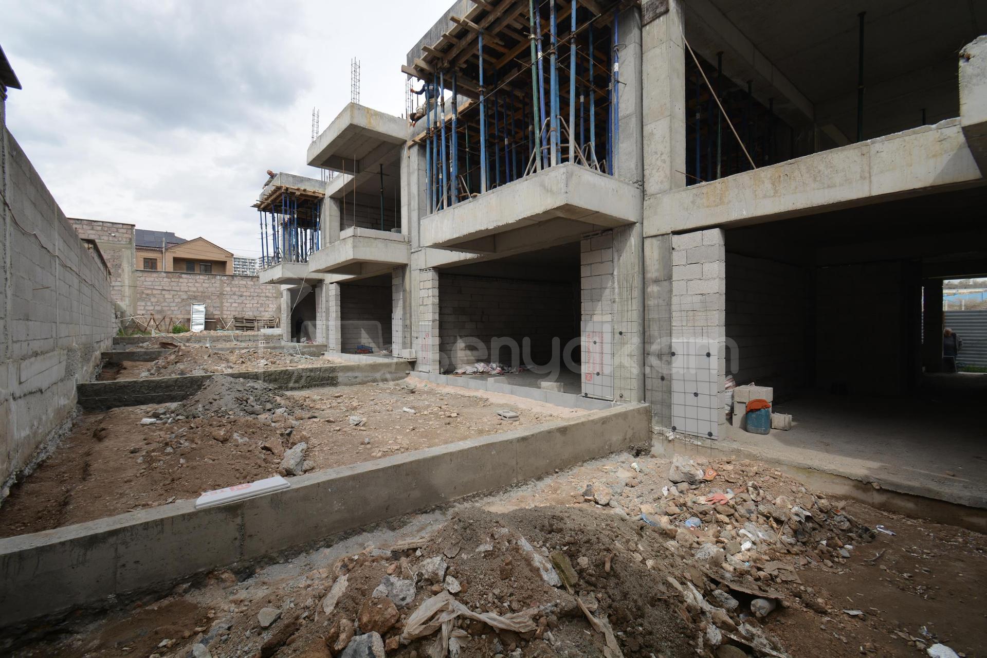 4 Սենյականոց Սեփական Տուն, 156քմ, Ավտոտնակով