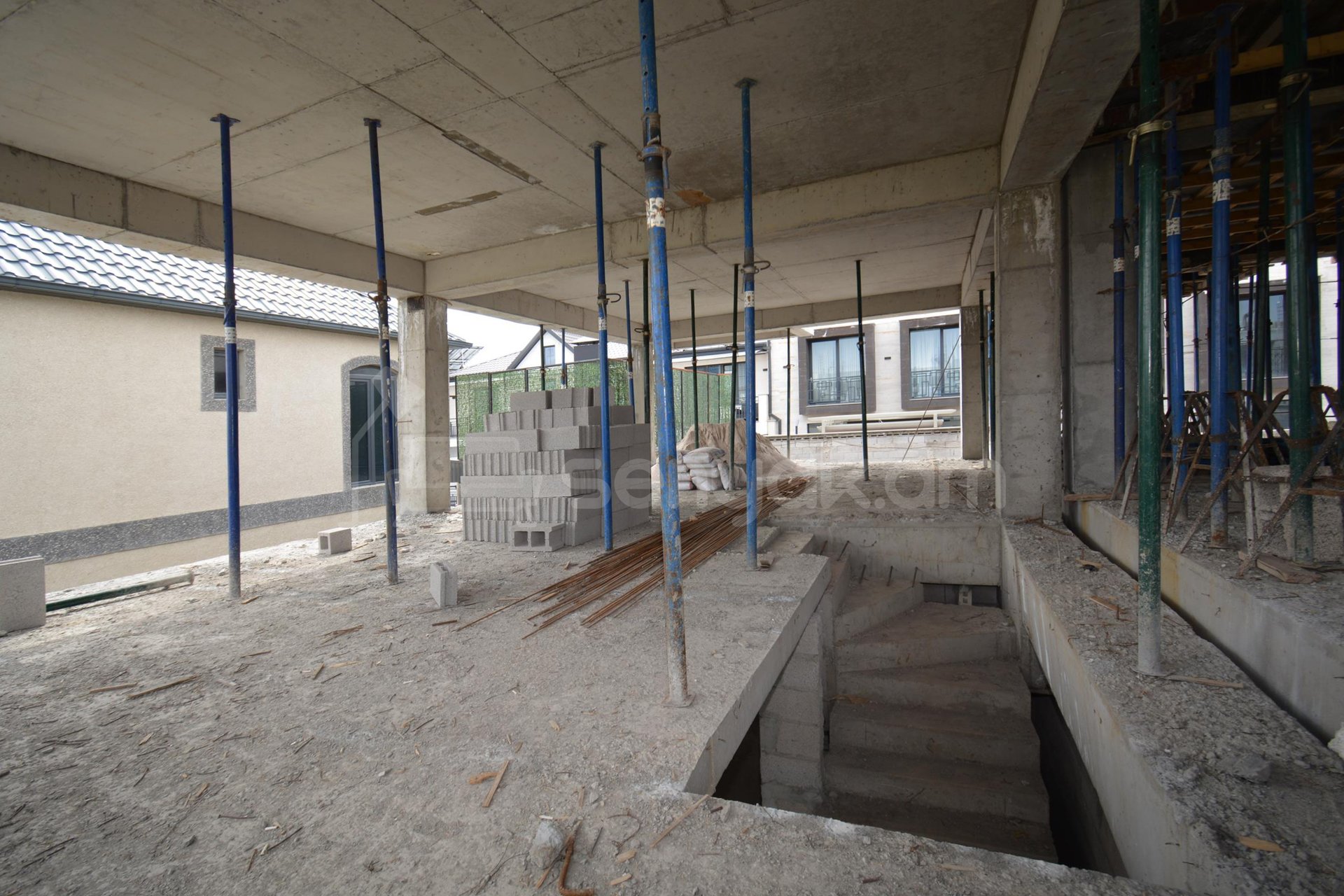 4 Սենյականոց Սեփական Տուն, 156քմ, Ավտոտնակով