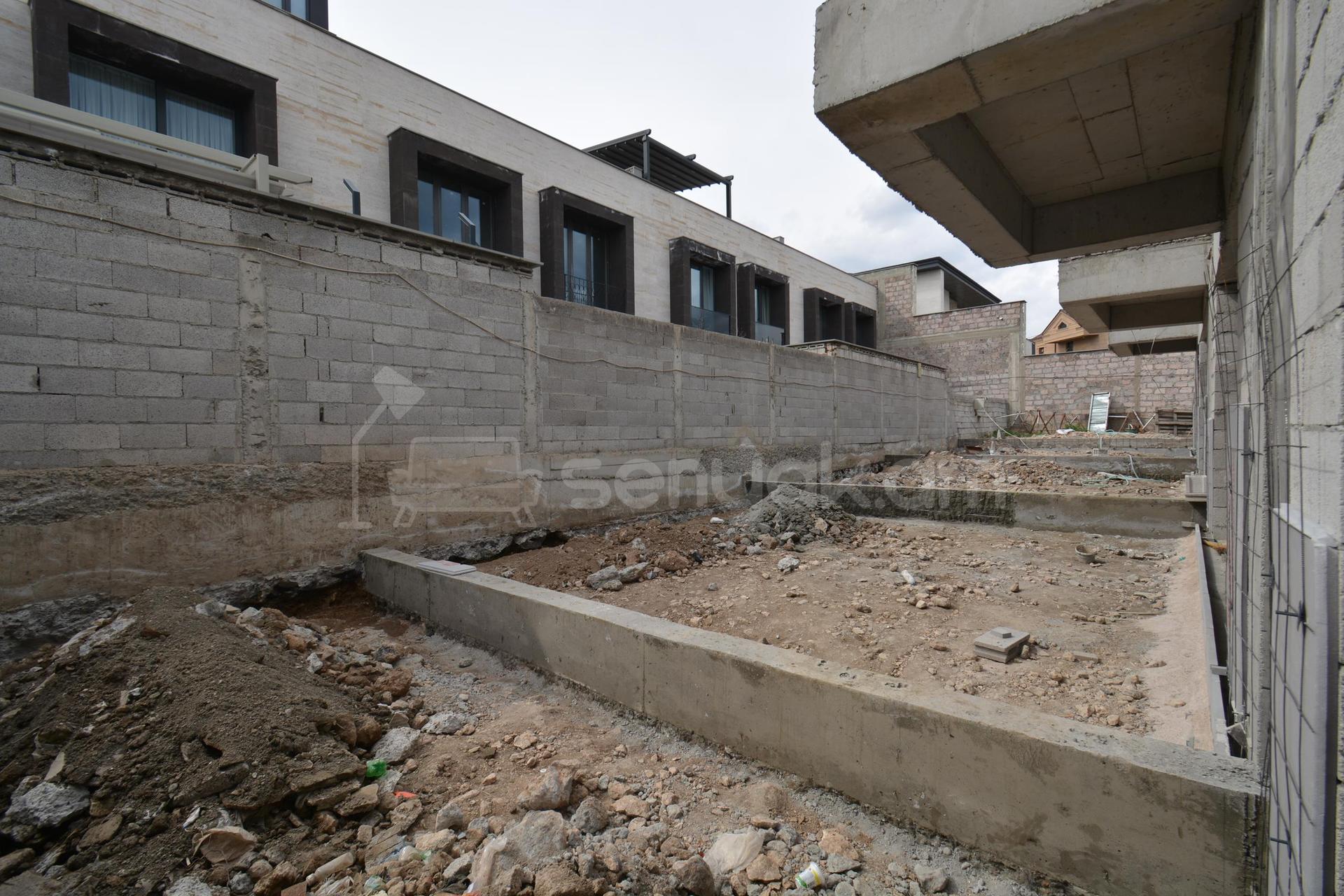 4 Սենյականոց Սեփական Տուն, 156քմ, Ավտոտնակով