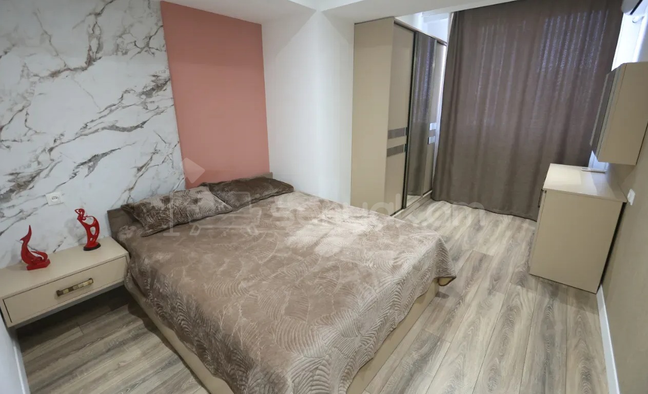 3 Սենյականոց Բնակարան, 71քմ, 8/9 հարկ, Դիզայներական Վերանորոգված, Կահավորված, Արևկող