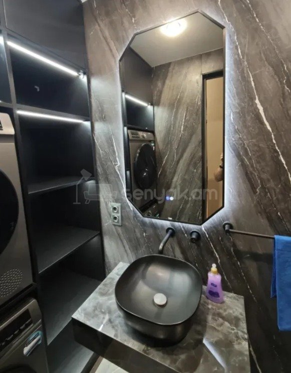 2 Սենյականոց Բնակարան, 78քմ, 8/14 հարկ, Դիզայներական Վերանորոգված, Կահավորված, Արևկող