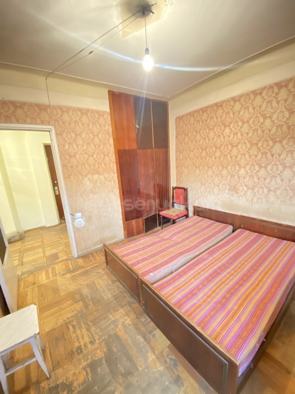 2 Սենյականոց Բնակարան, 65քմ, 3/9 հարկ, Կոսմետիկ Վերանորոգված, Մասամբ Կահավորված