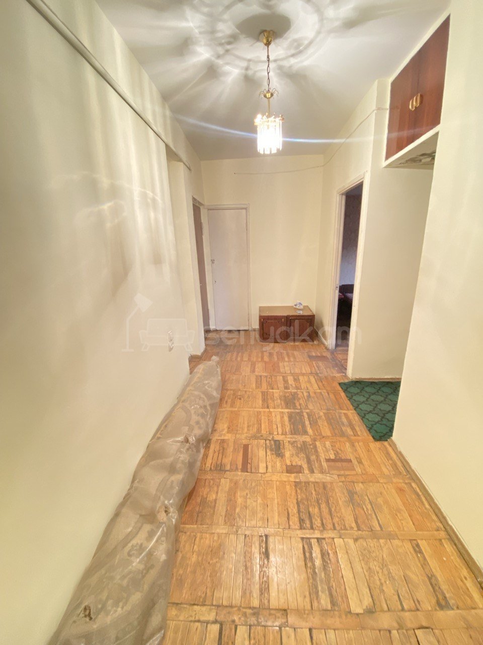 2 Սենյականոց Բնակարան, 65քմ, 3/9 հարկ, Կոսմետիկ Վերանորոգված, Մասամբ Կահավորված