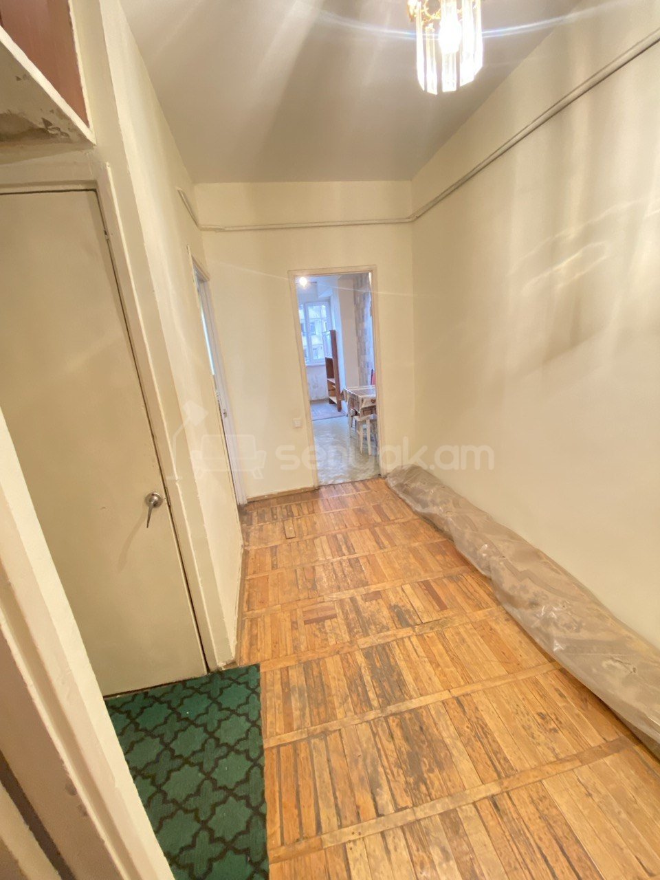 2 Սենյականոց Բնակարան, 65քմ, 3/9 հարկ, Կոսմետիկ Վերանորոգված, Մասամբ Կահավորված