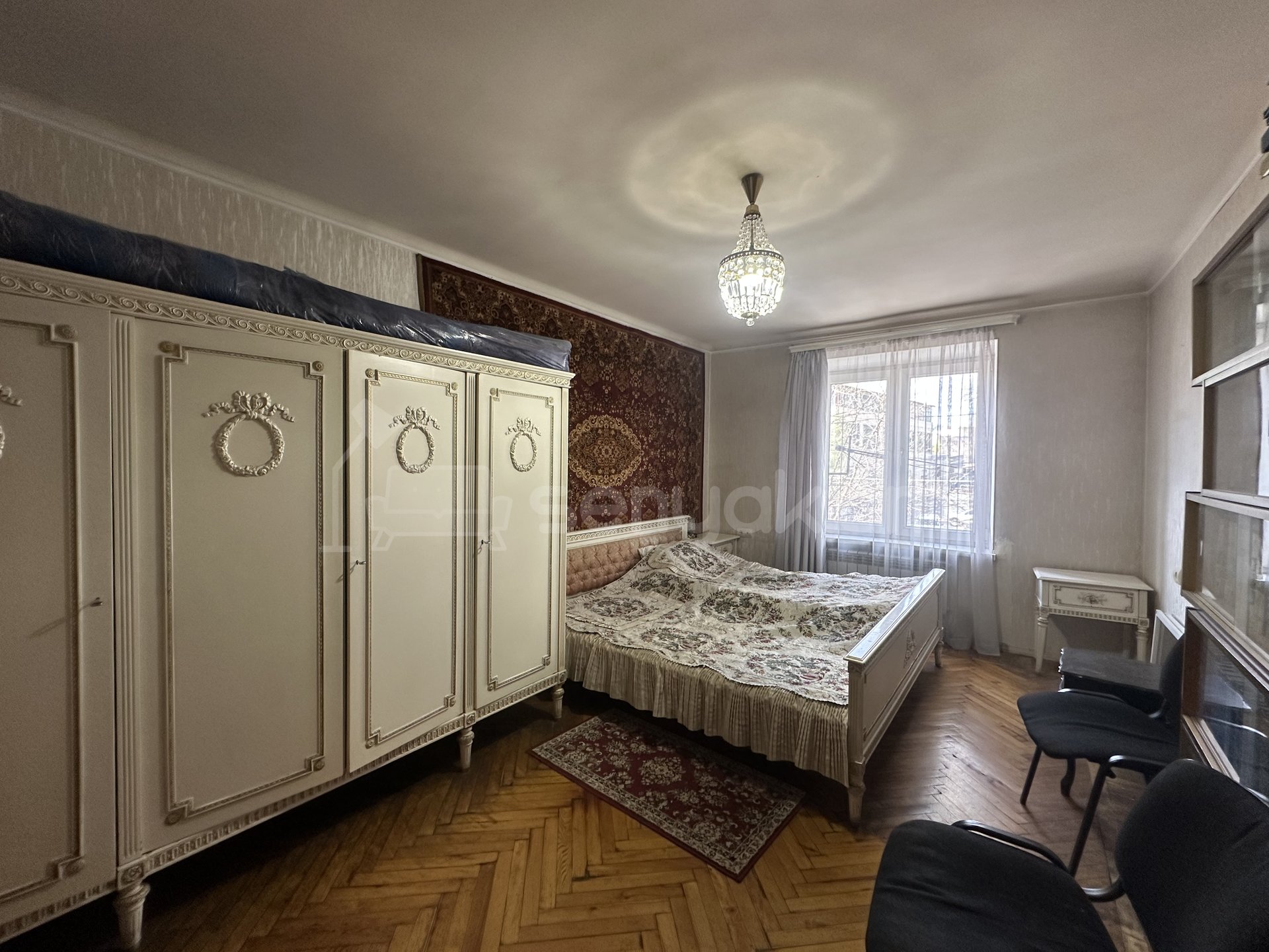 3 Սենյականոց Բնակարան Քարե Շենքում, 75քմ, 2/4 հարկ, Կոսմետիկ Վերանորոգված