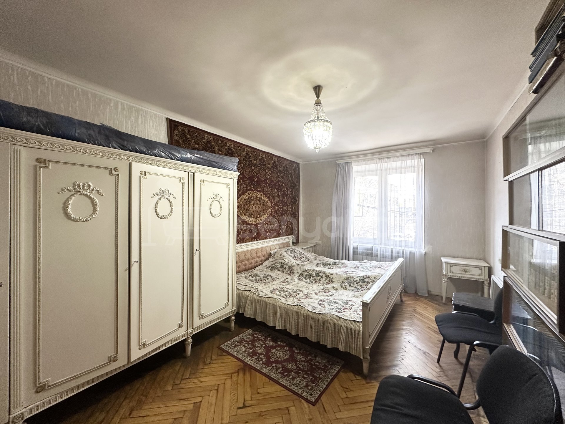 3 Սենյականոց Բնակարան Քարե Շենքում, 75քմ, 2/4 հարկ, Կոսմետիկ Վերանորոգված