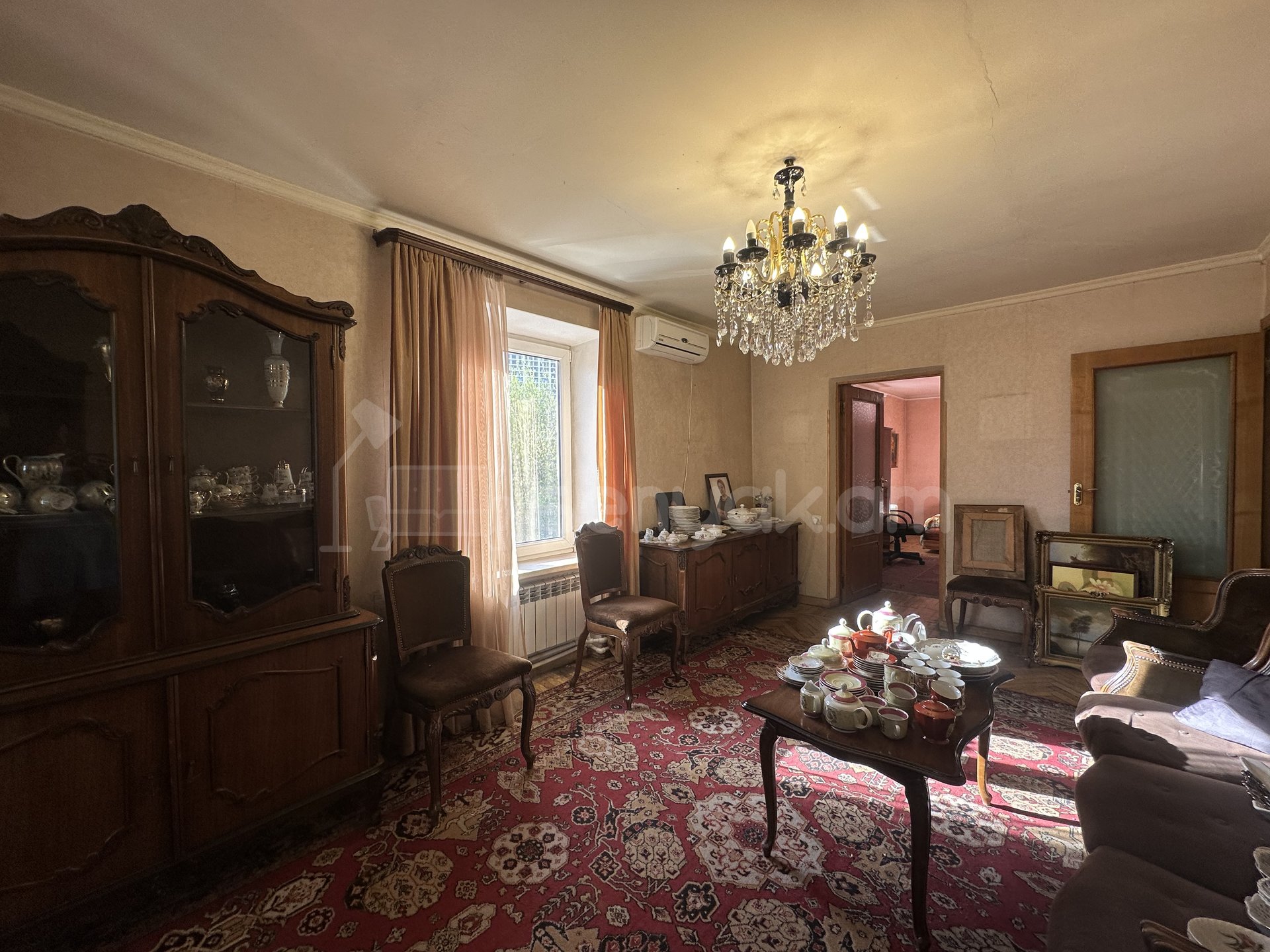 3 Սենյականոց Բնակարան Քարե Շենքում, 75քմ, 2/4 հարկ, Կոսմետիկ Վերանորոգված