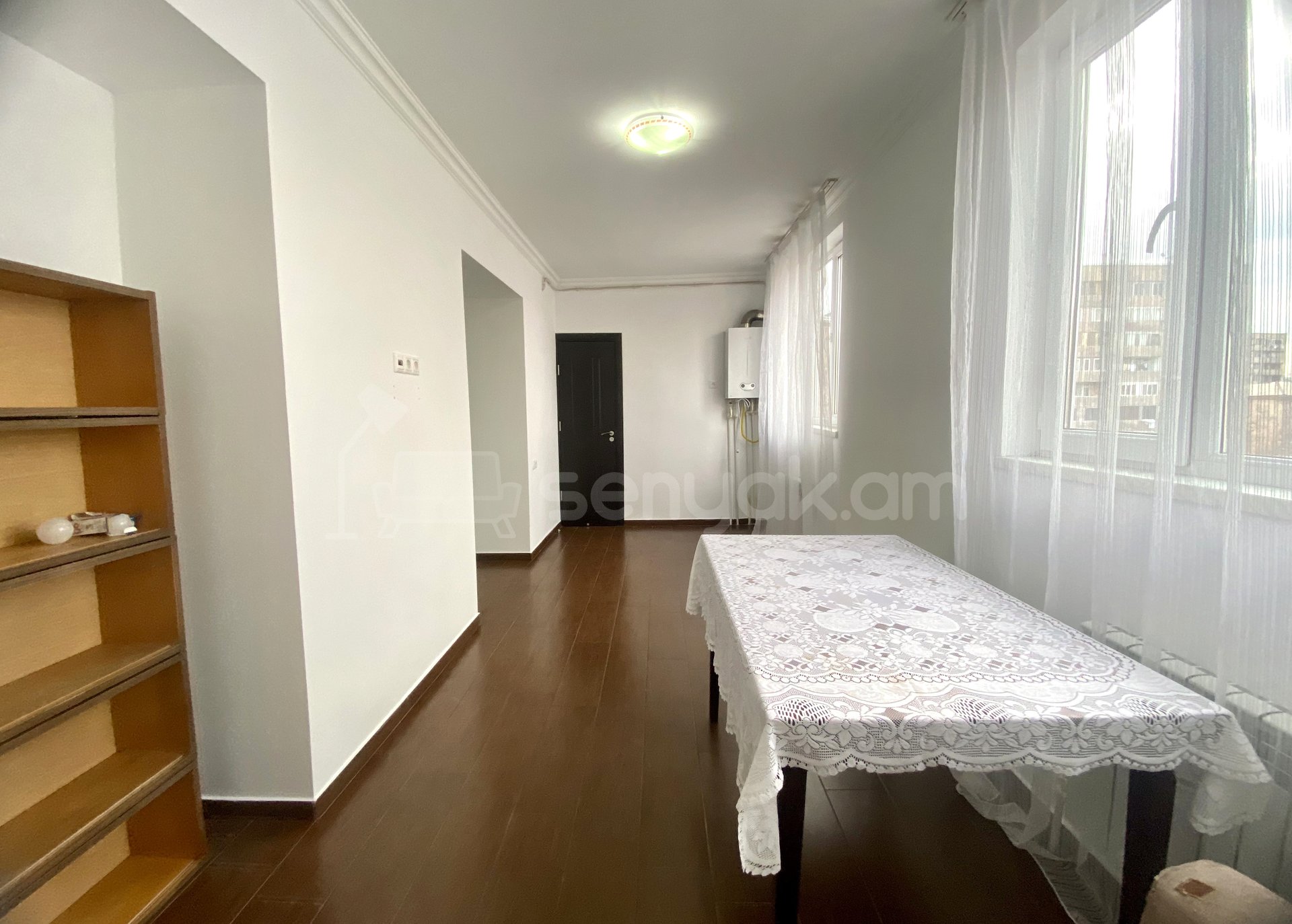 2 Սենյականոց Բնակարան Քարե Շենքում, 72քմ, 6/6 հարկ, Նորմալ Վիճակում