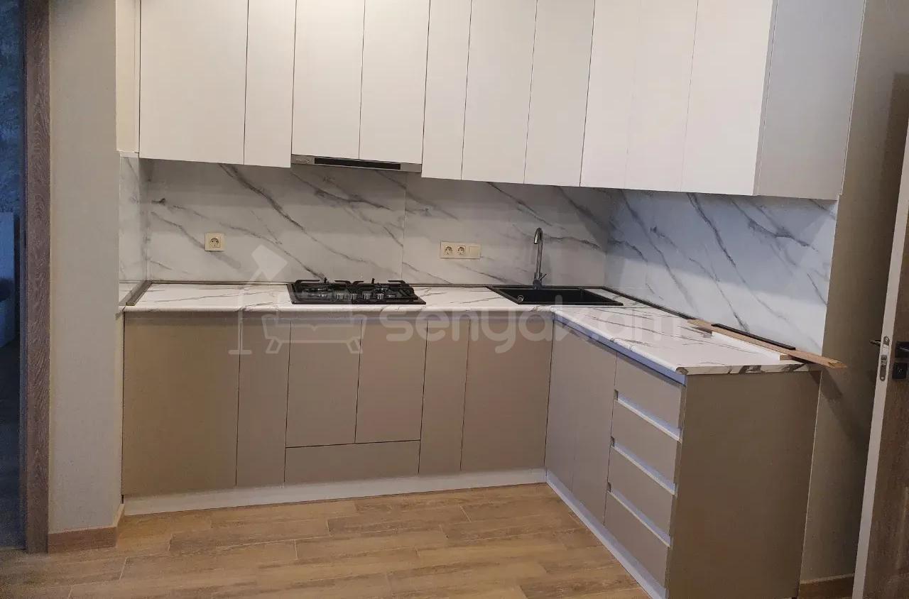 2 Սենյականոց Բնակարան Նորակառույցում, 52քմ, 4/15 հարկ, Կապիտալ Վերանորոգված, Կահավորված, Արևկող