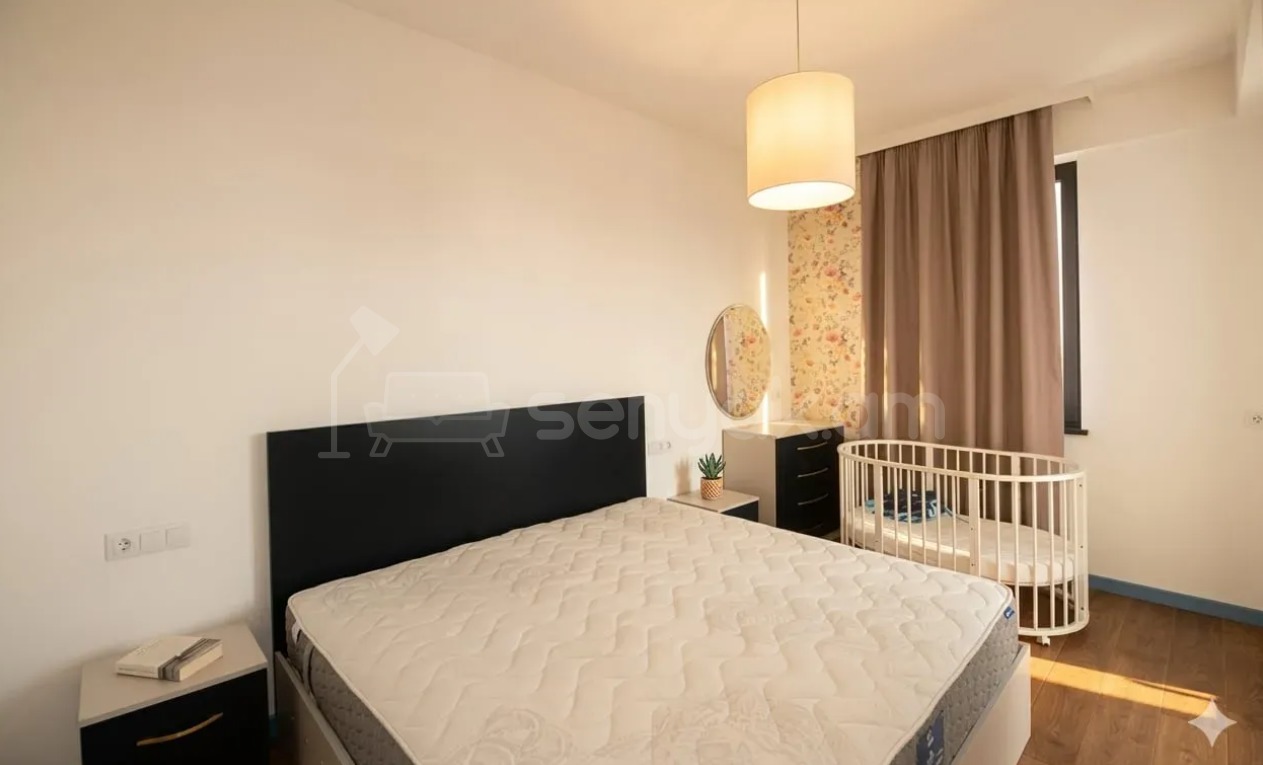 4 Սենյականոց Բնակարան Նորակառույցում, 121քմ, 15/16 հարկ, Դիզայներական Վերանորոգված, Կահավորված