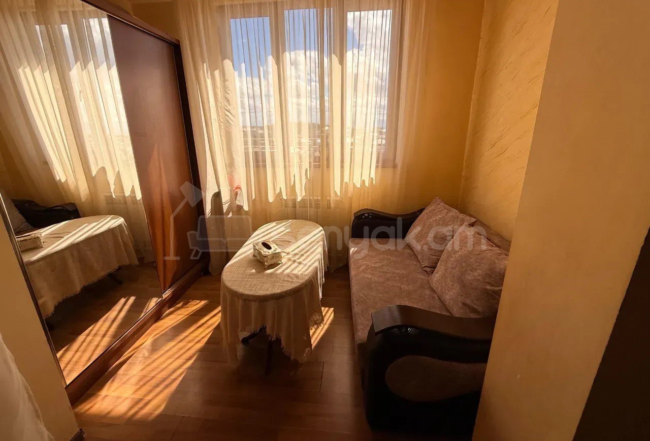 3 Սենյականոց Բնակարան, 82քմ, 9/9 հարկ, Կապիտալ Վերանորոգված