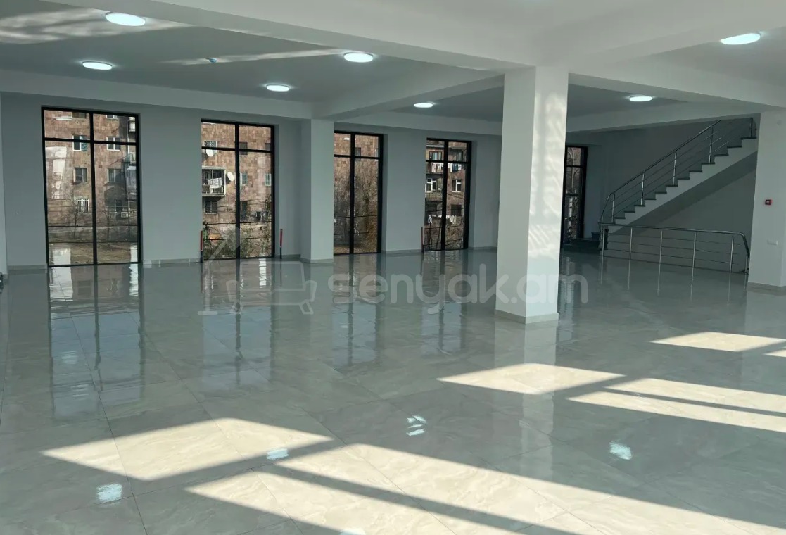 Օֆիսային Տարածք, 950քմ