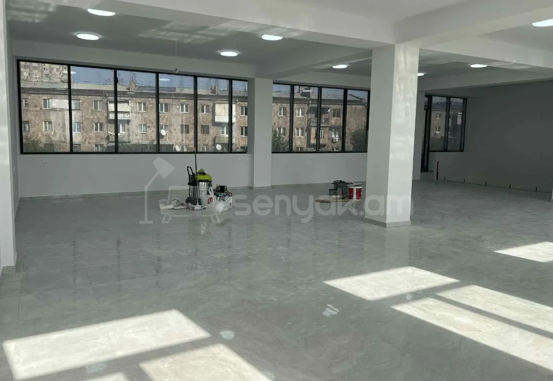 Օֆիսային Տարածք, 950քմ