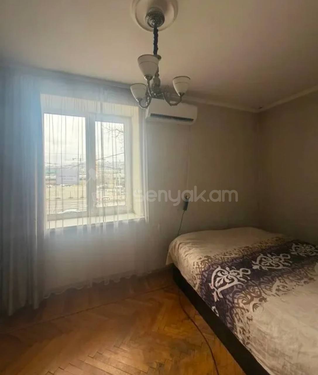 3 Սենյականոց Բնակարան Քարե Շենքում, 56քմ, 1/5 հարկ, Կապիտալ Վերանորոգված, Կահավորված