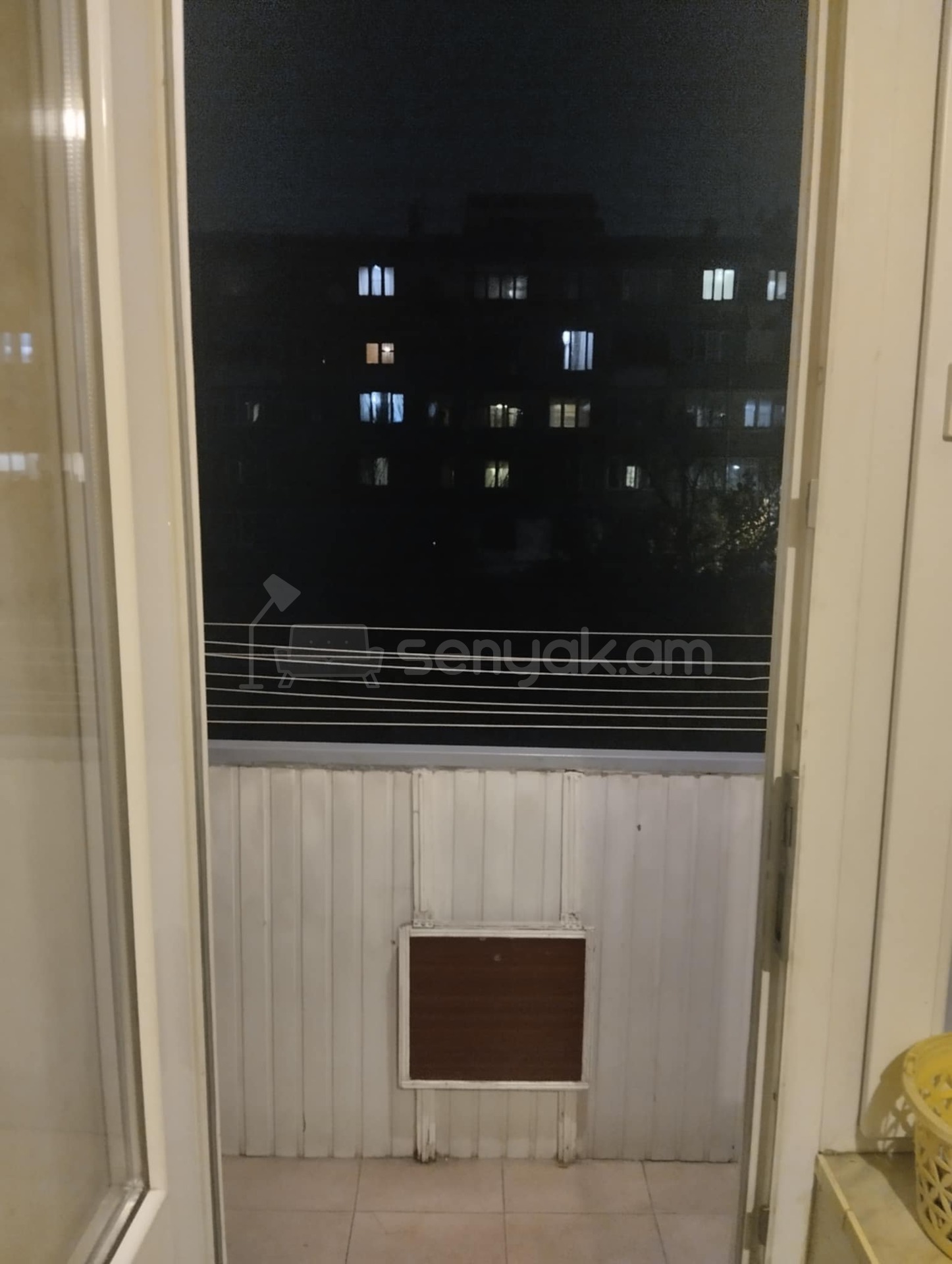 2 Սենյականոց Բնակարան Քարե Շենքում, 45քմ, 4/5 հարկ, Նորմալ Վիճակում, Կահավորված