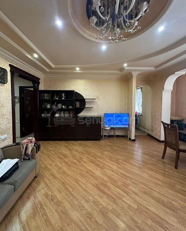 3 Սենյականոց Բնակարան, 72քմ, 1/9 հարկ, Կապիտալ Վերանորոգված