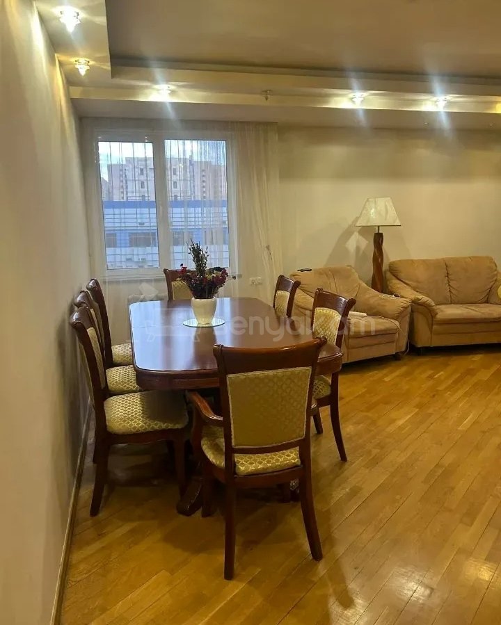 3 Սենյականոց Բնակարան, 90քմ, 4/14 հարկ, Կապիտալ Վերանորոգված