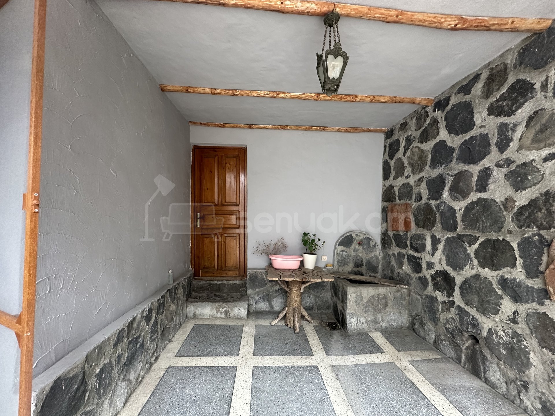 7 Սենյականոց Սեփական Տուն, 240քմ, Կապիտալ Վերանորոգված, Կահավորված