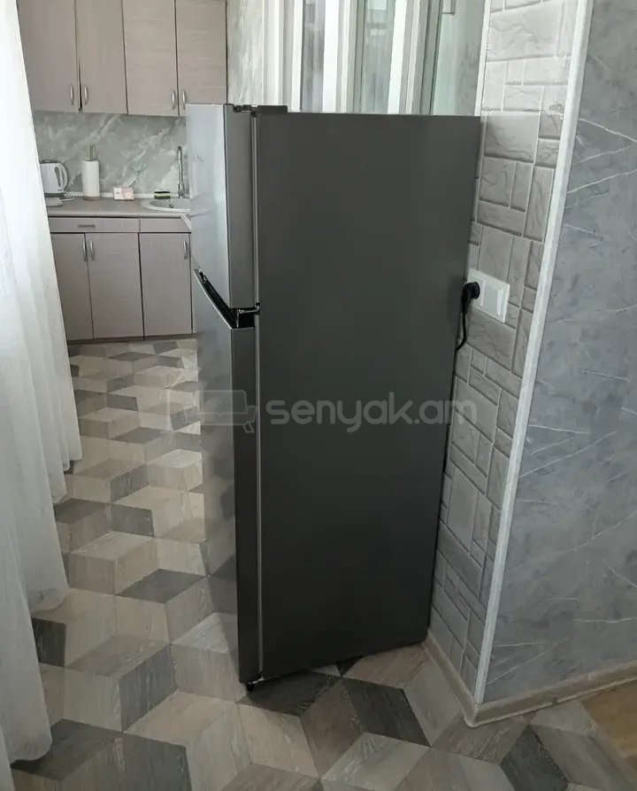 2 Սենյականոց Բնակարան, 50քմ, 7/9 հարկ, Կապիտալ Վերանորոգված, Կահավորված