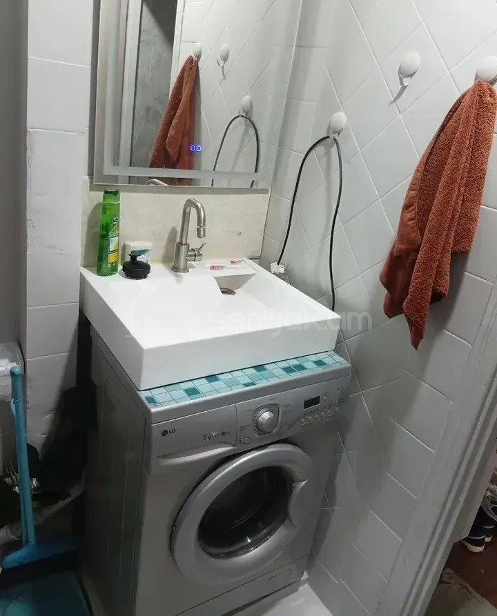 2 Սենյականոց Բնակարան, 50քմ, 7/9 հարկ, Կապիտալ Վերանորոգված, Կահավորված