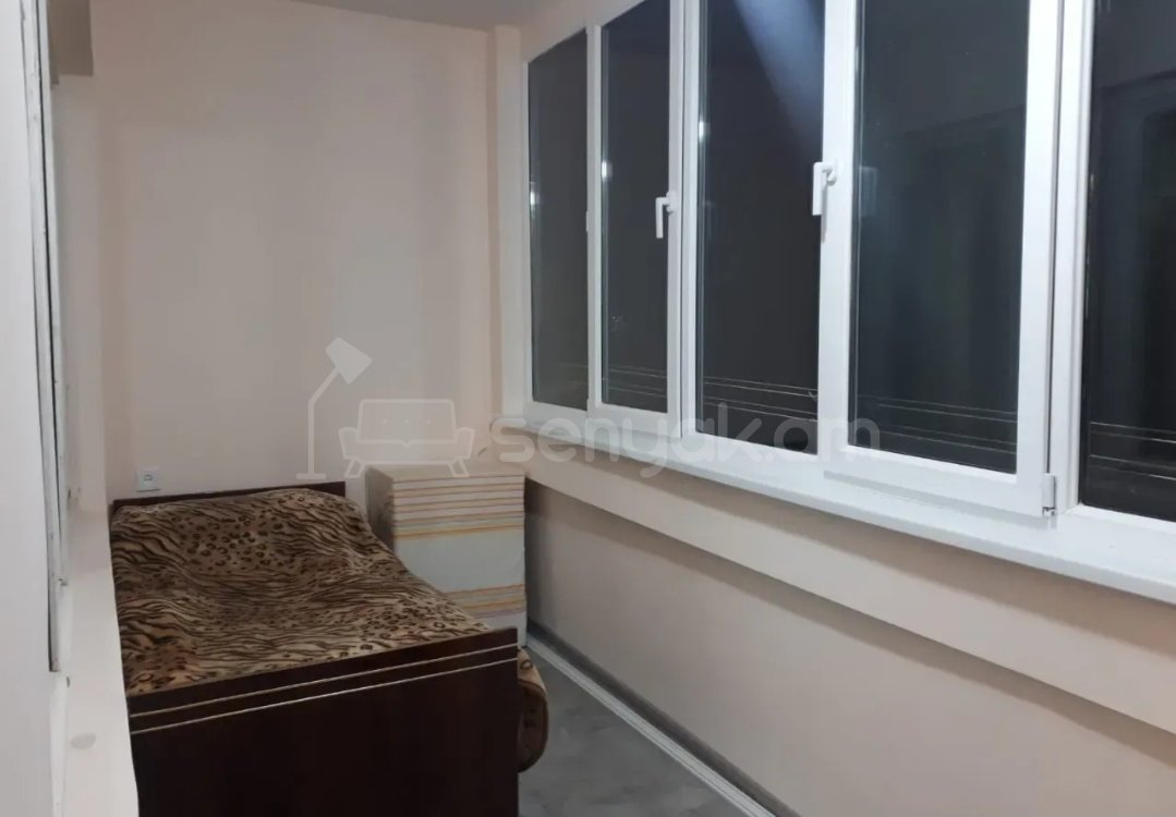 2 Սենյականոց Բնակարան Քարե Շենքում, 50քմ, 3/5 հարկ, Նորմալ Վիճակում, Կահավորված, Արևկող