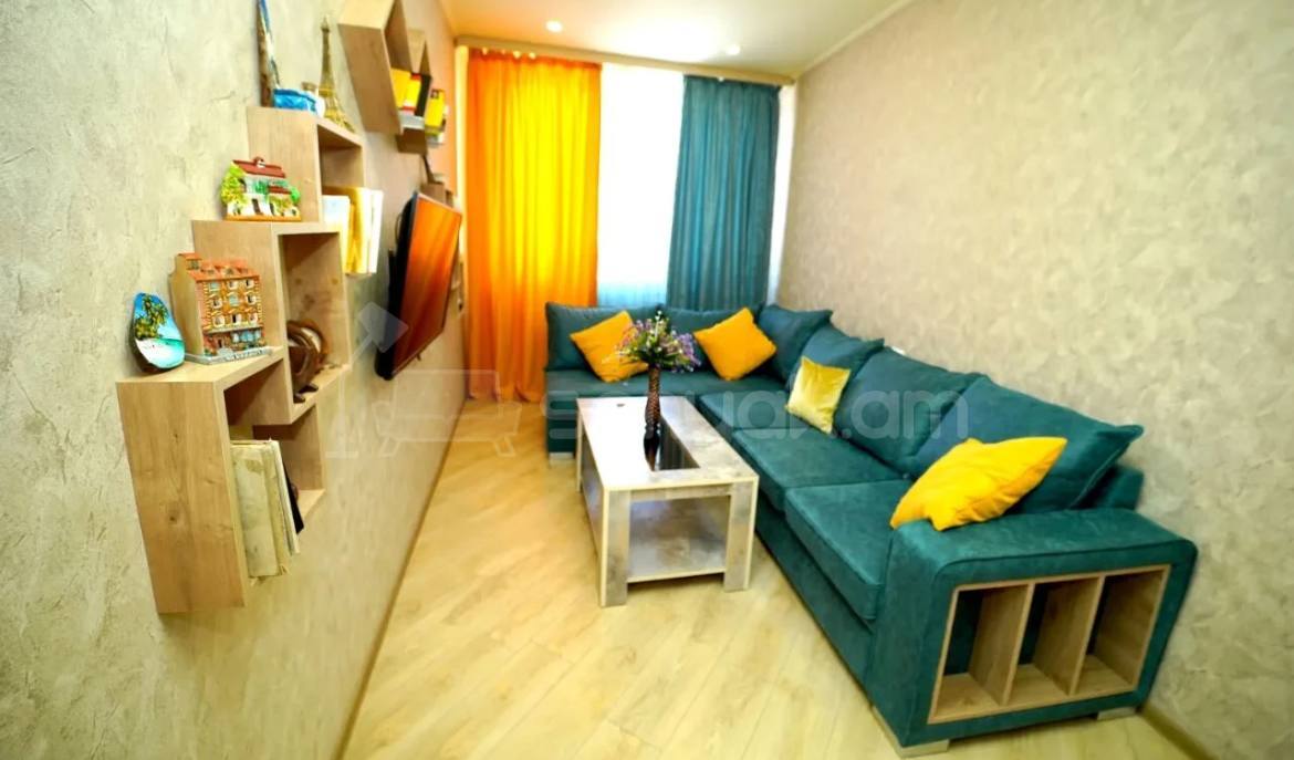 2 Սենյականոց Բնակարան Քարե Շենքում, 55քմ, 5/5 հարկ, Կապիտալ Վերանորոգված, Կահավորված, Արևկող