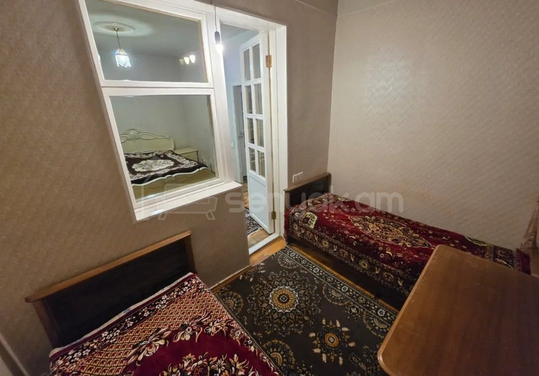 3 Սենյականոց Բնակարան, 76քմ, 8/12 հարկ, Նորմալ Վիճակում, Կահավորված, Արևկող