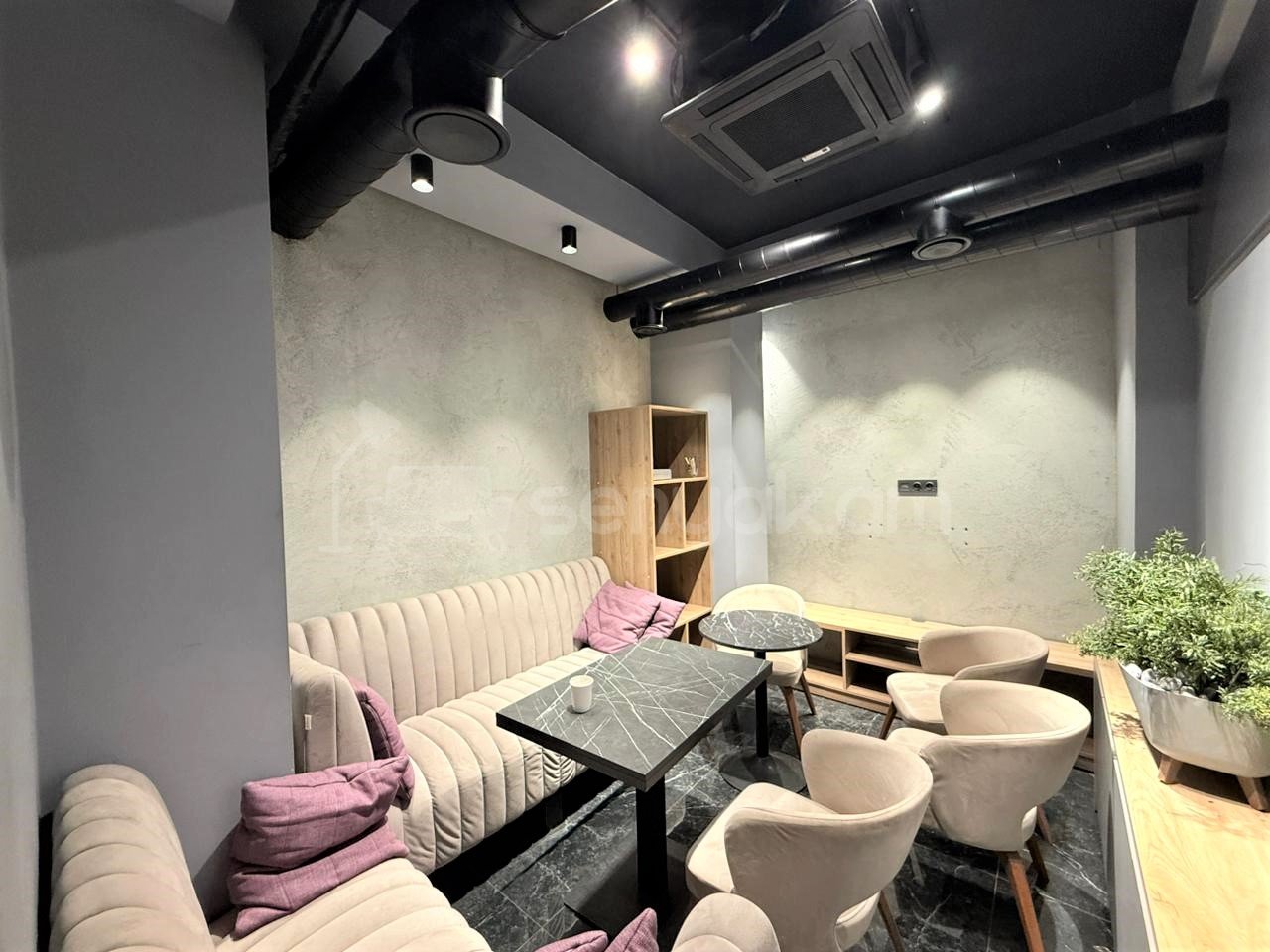 Կոմերցիոն Տարածք, 130քմ