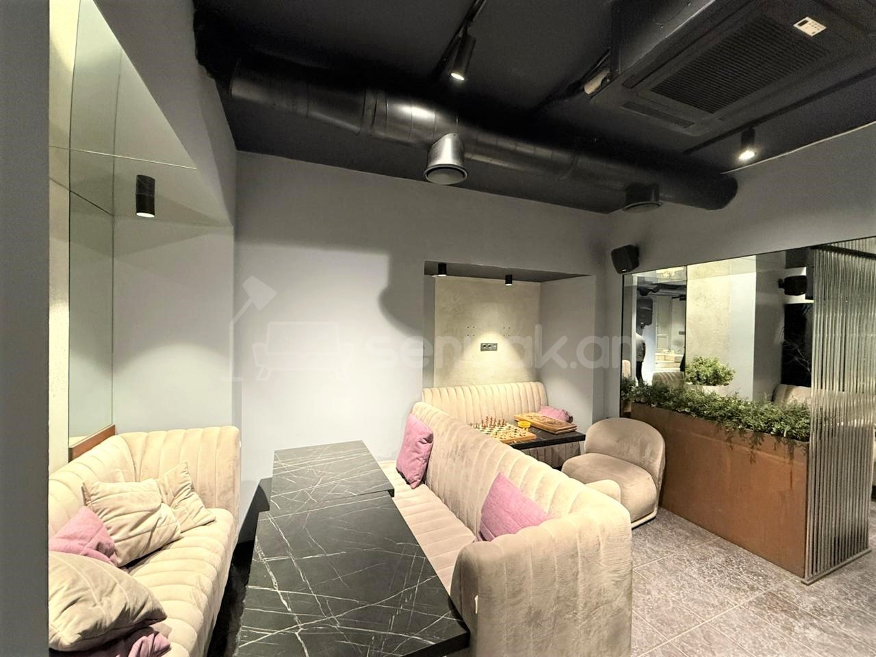 Կոմերցիոն Տարածք, 130քմ