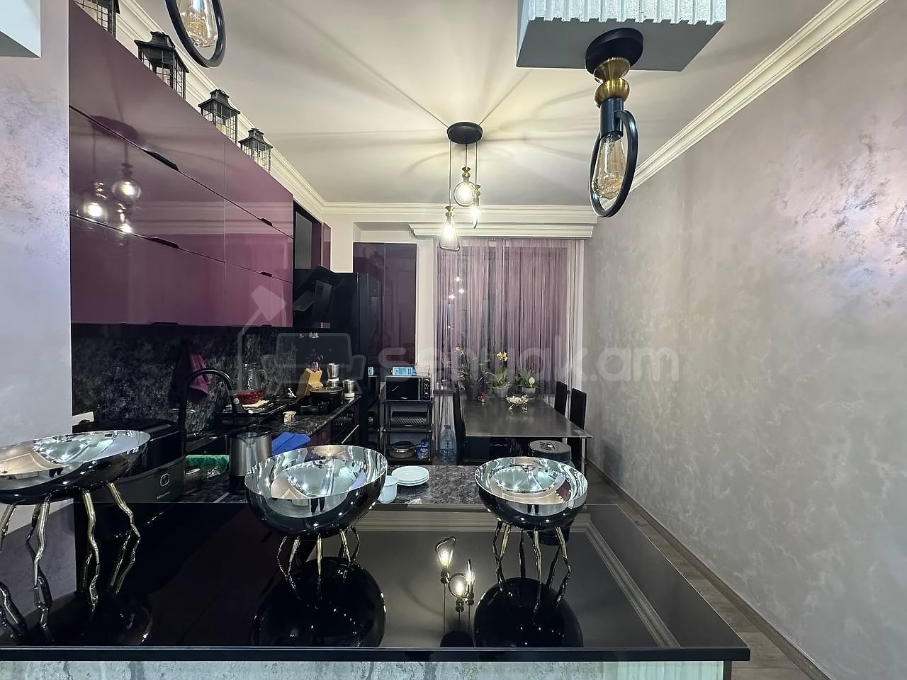 4 Սենյականոց Բնակարան Նորակառույց Քարե Շենքում, 93քմ, 4/5 հարկ, Կապիտալ Վերանորոգված