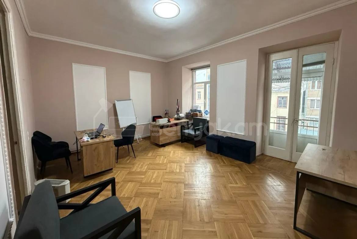 Օֆիսային Տարածք, 30քմ, Կապիտալ Վերանորոգված