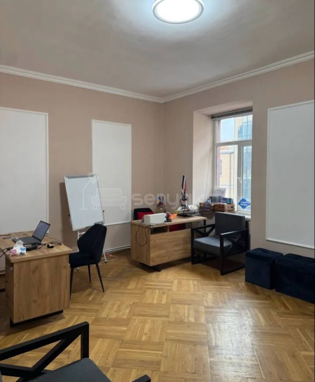 Օֆիսային Տարածք, 30քմ, Կապիտալ Վերանորոգված